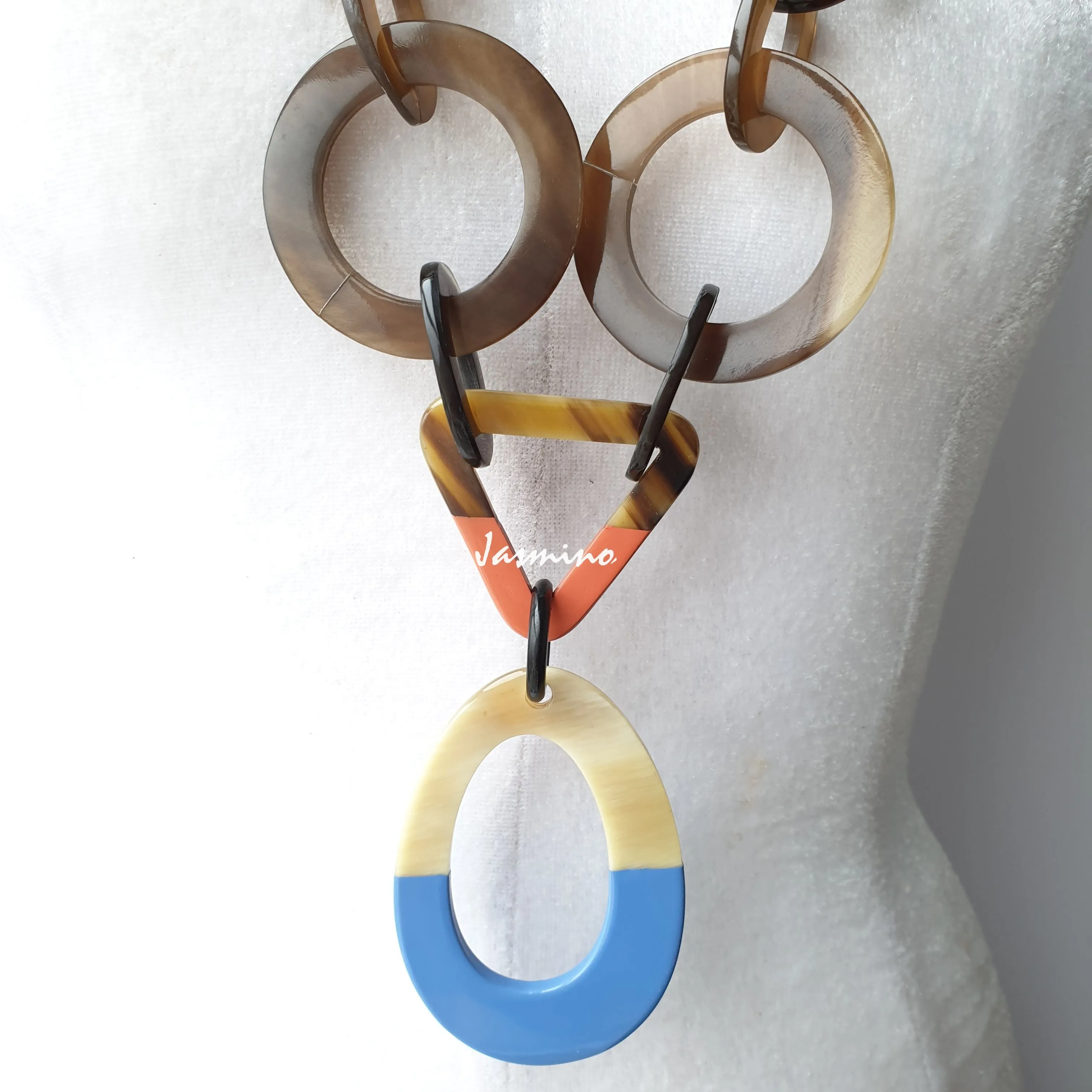 Breathtaking Trendy Necklace J18067, Made by Buffalo Horn and Lacquer