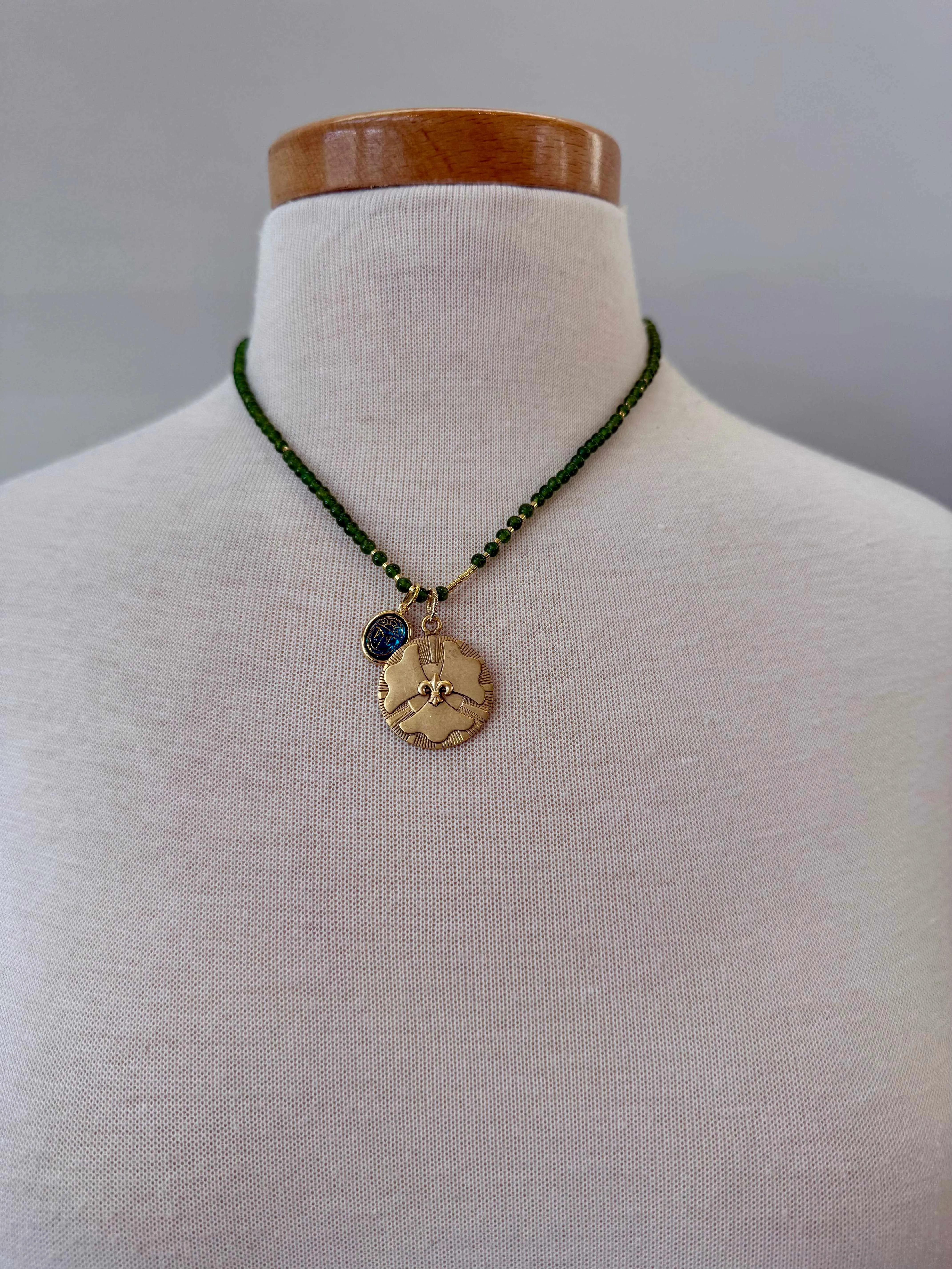 Vera Necklace